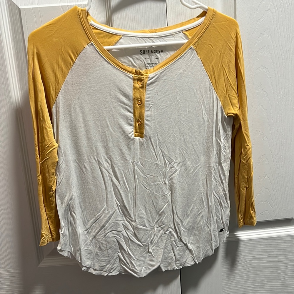 XS white and yellow soft & sexy T